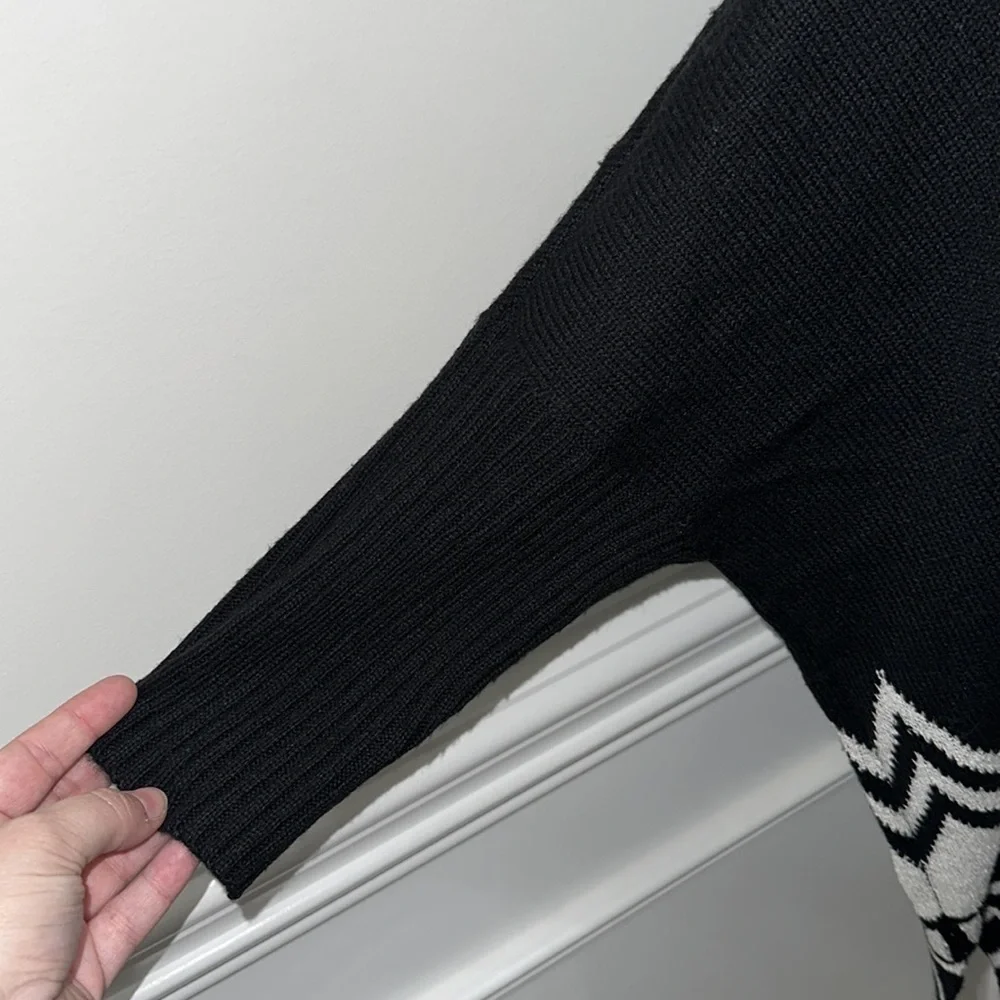 Hannah Boho Black and White Round Neck 3/4 Sleeve Sweater size XL - Picture 5 of 7